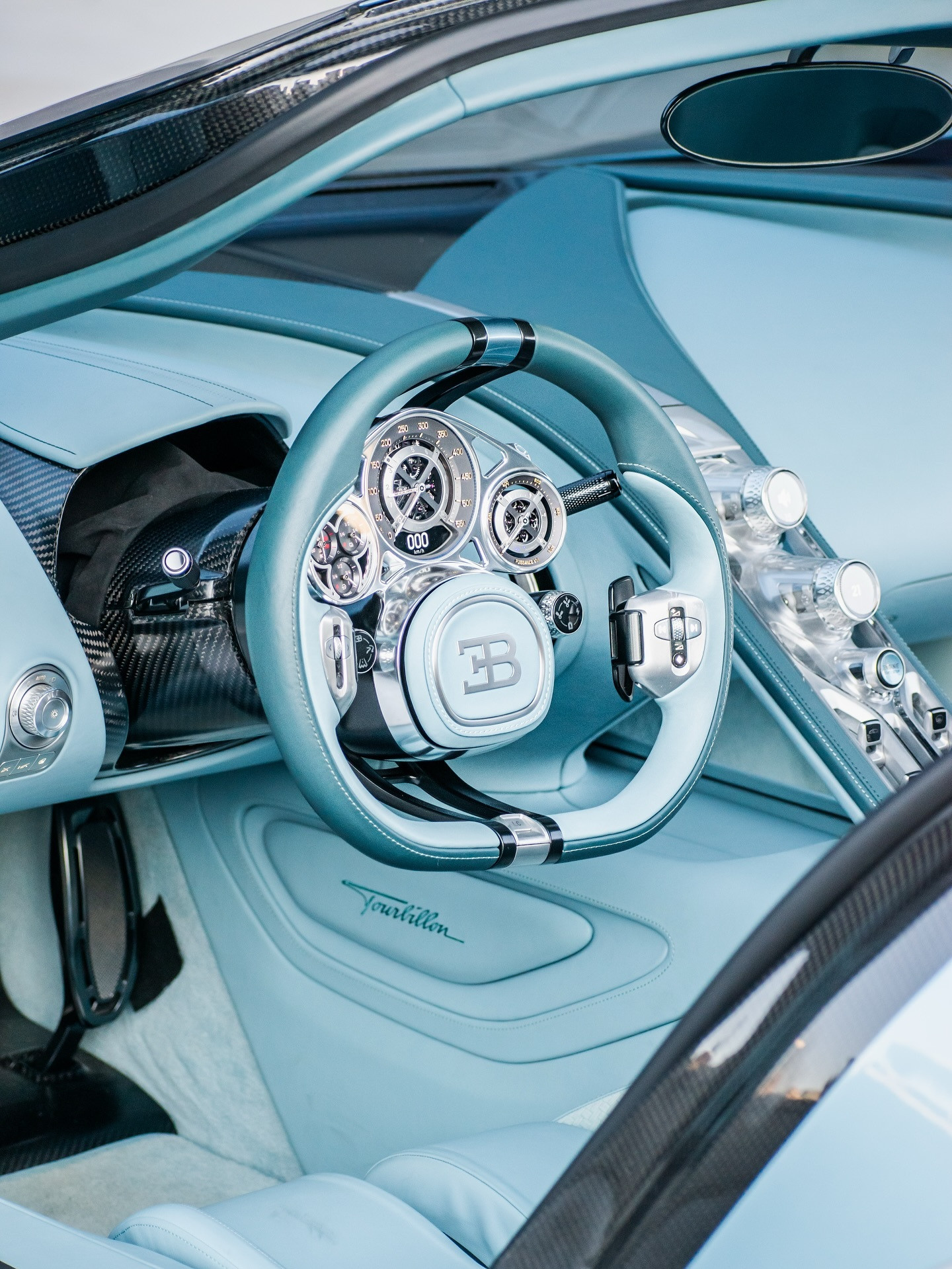 BugattiTourbillon布加迪布加迪tourbillon这个仪表只