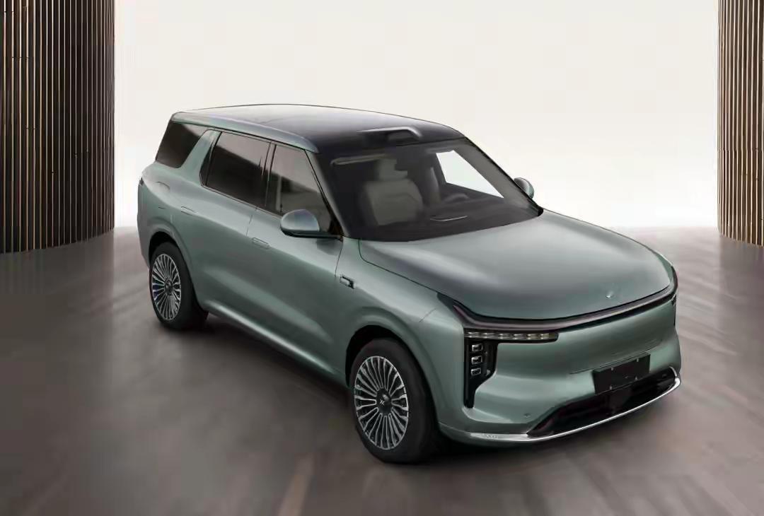 腾势N8L还有多少机会，首月5000多台，一半是试驾车，还有很多8系列发布，每一