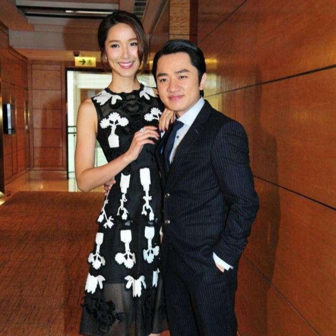 当年，身高175的李亚男把163的王祖蓝带回家时，父母就反对:“中国没男