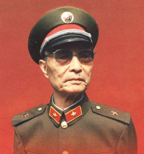 “这个国防部长我做不了！”1984年邓小平突然收到国防部长的辞职报告，正准备过问
