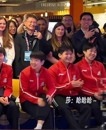 团体赛让大家其乐融融！昨天晚睡的人又有福利了！国乒包揽男女团体冠军🏆🏆后