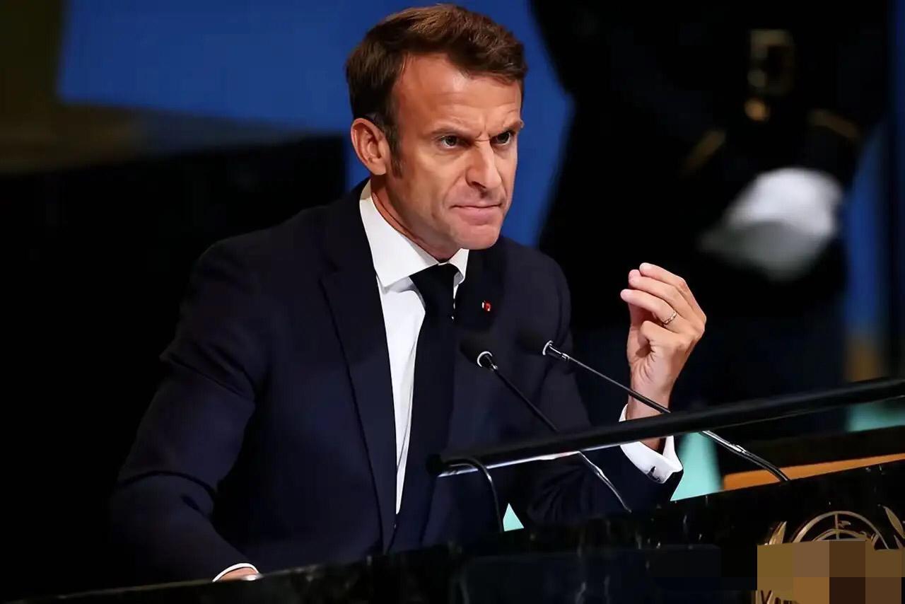 法国坐不住了,发誓要制裁中国,马克龙回头一看,发现身后已无人!10月30日,