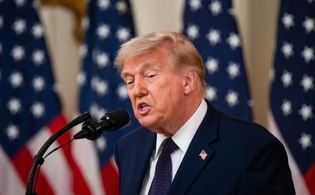 美国要遣返“中国脸”中方：不认脸，只认证！1400万非法移民谁买单？这回，“润”