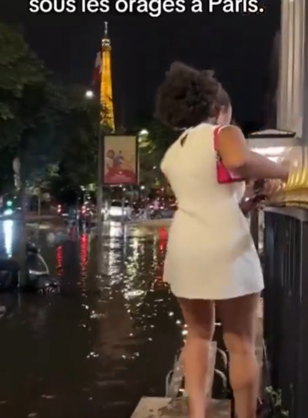 完了，法国巴黎的良心没有了。据报道，日前一场暴雨过后，巴黎许多城区街道被大水淹没
