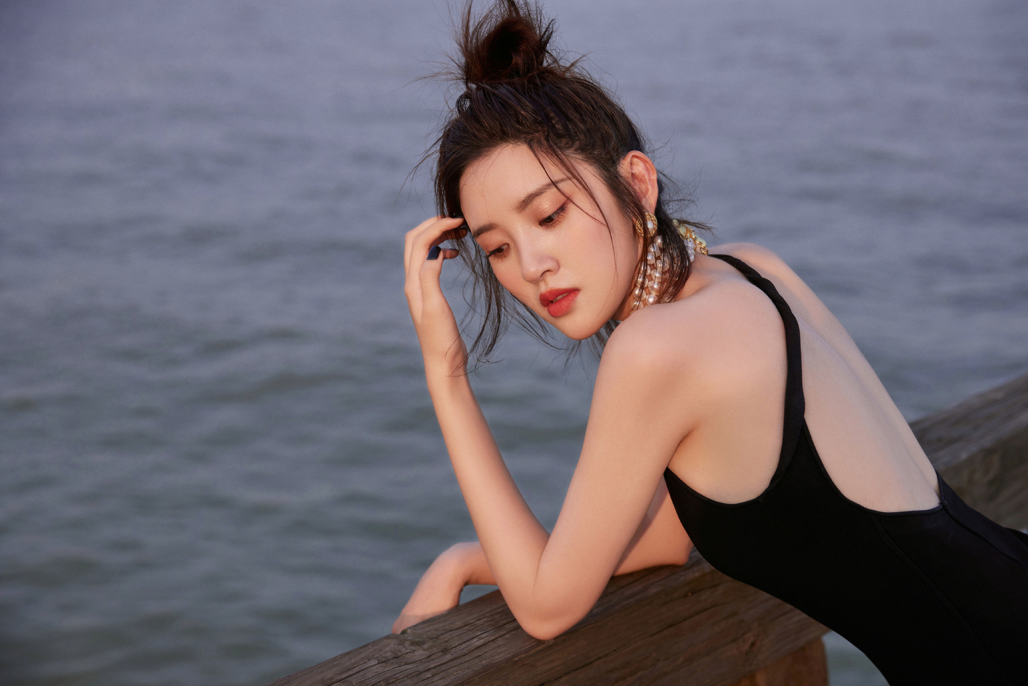 唐艺昕，精致的优雅​​​