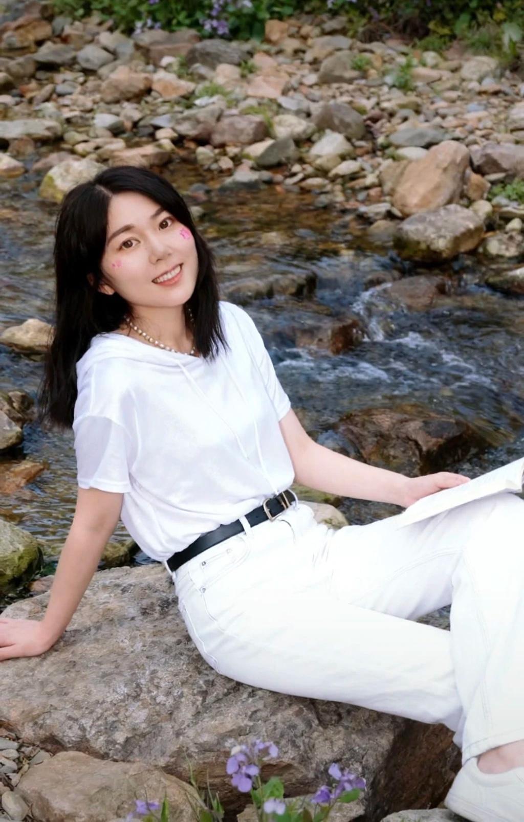 30、40岁女性如何穿出优雅?