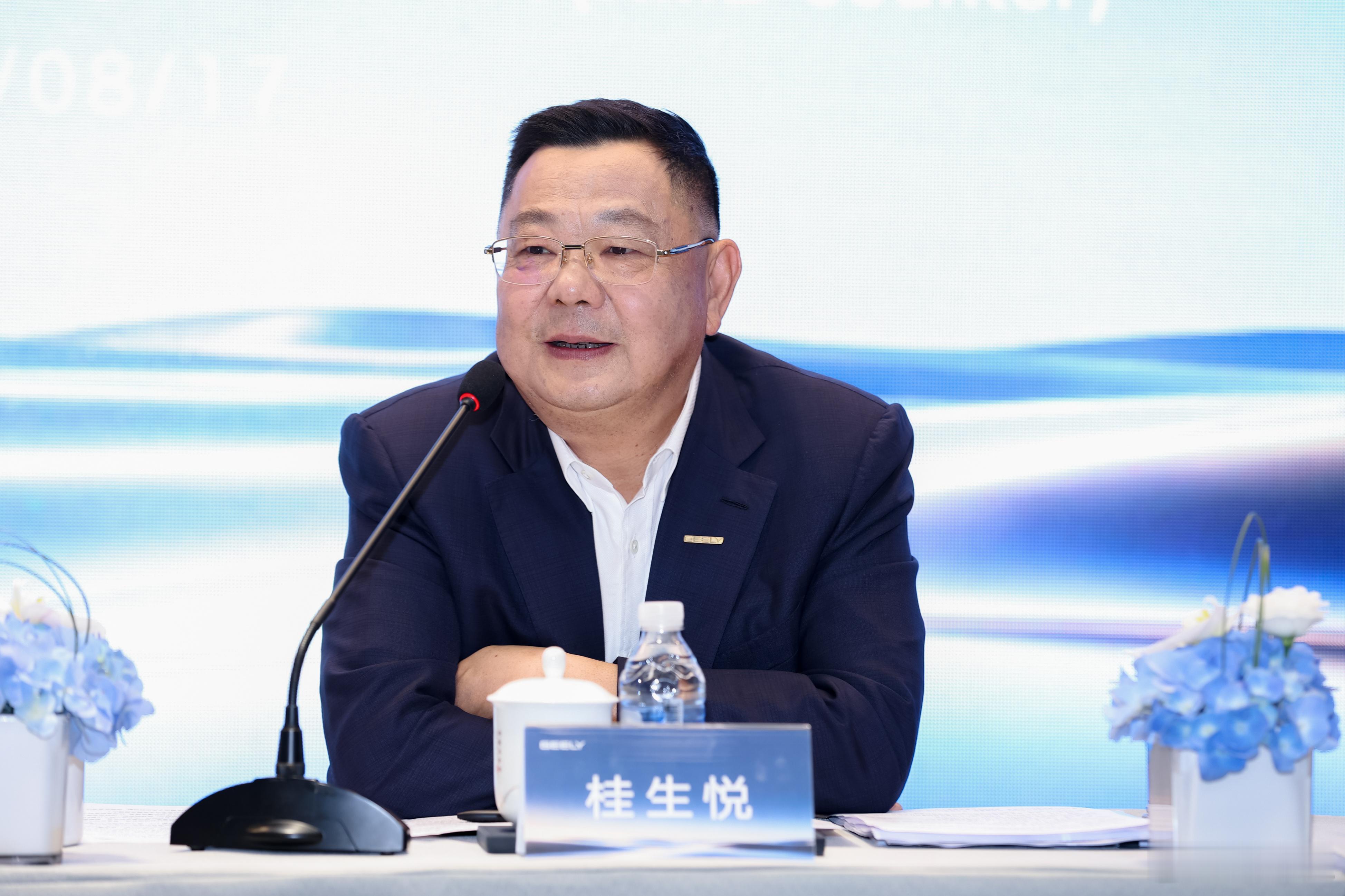 【多项指标创下新高！吉利2026半年报，逆境实现量利齐飞】整个车市上半年处境