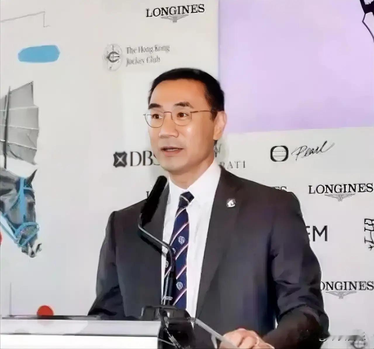 原以为霍家基金3000万港元够多了，没想到李嘉诚基金捐了8000万港元。但是他