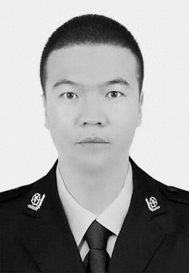 宁夏吴忠一民警抢救群众时因公牺牲