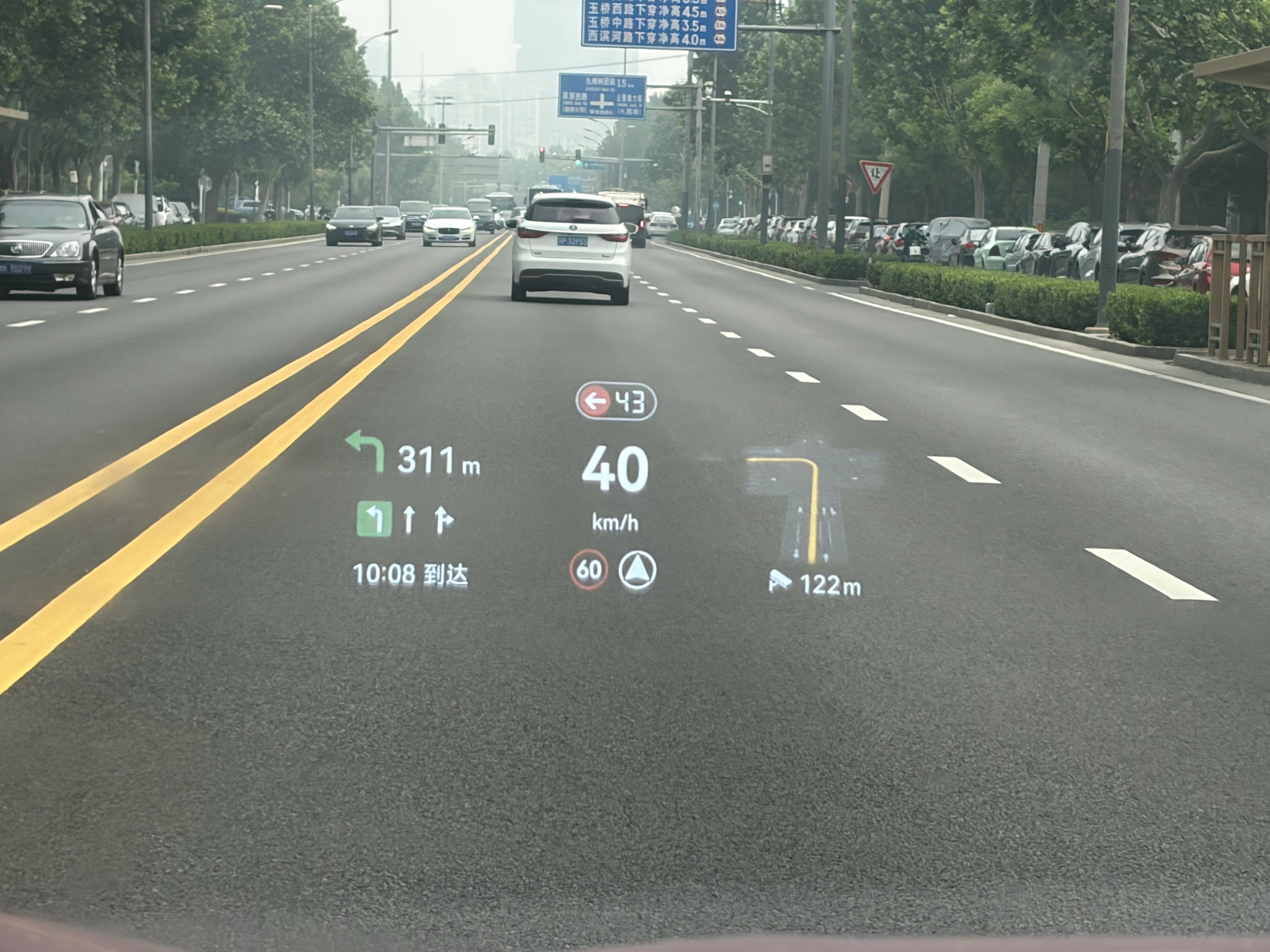 HUD有这种信息清晰度就已经非常实用了。仪表盘基本可以省略。