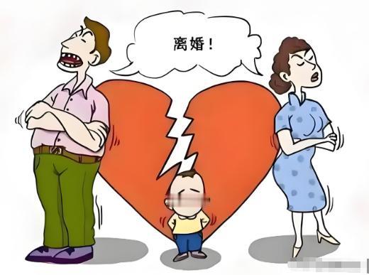 湖北武汉，男子离婚时说好他抚养2岁儿子，由前妻每月给600元抚养费。离婚后，男子