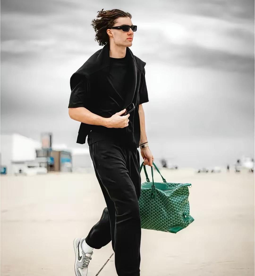 吉迪完全被对手摸透了公牛惨败雷霆，这还是亚历山大轮休的情况下，吉迪本场上场3