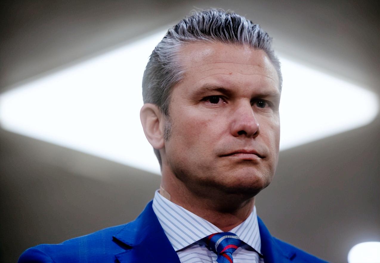 太霸道了！美国军方直接给一家顶级AI公司下了最后通牒，就给48小时时间，不签文件