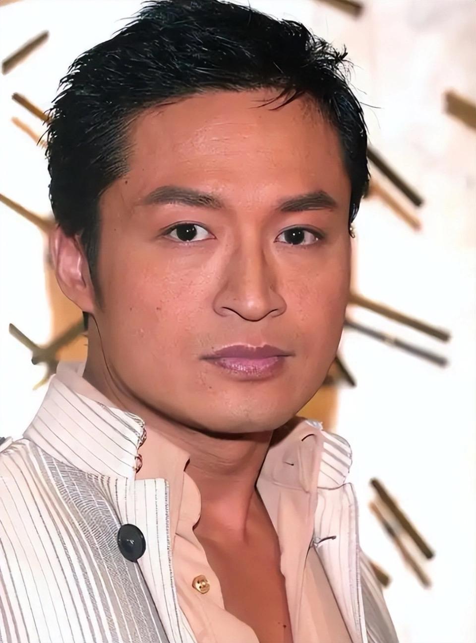 马景涛也是没办法，家里好几口人等着他赚钱养家呢，两个儿子，1个18岁，1个16岁