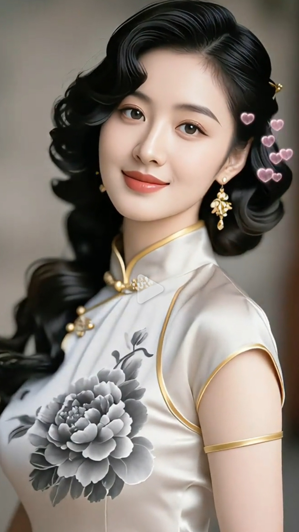 （转载）人性的丑陋鲁迅有句名言：“荒田无可耕，一耕有人争。肚里无食无人知，身上无