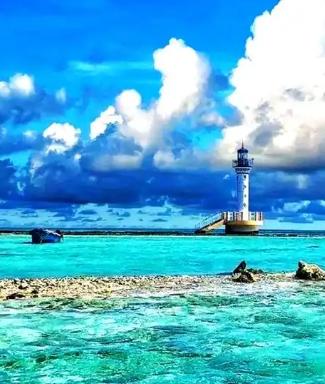 一位美籍华人发文表示：中国不要高看自己，连菲律宾这种小国都敢针对你们，而你们只能