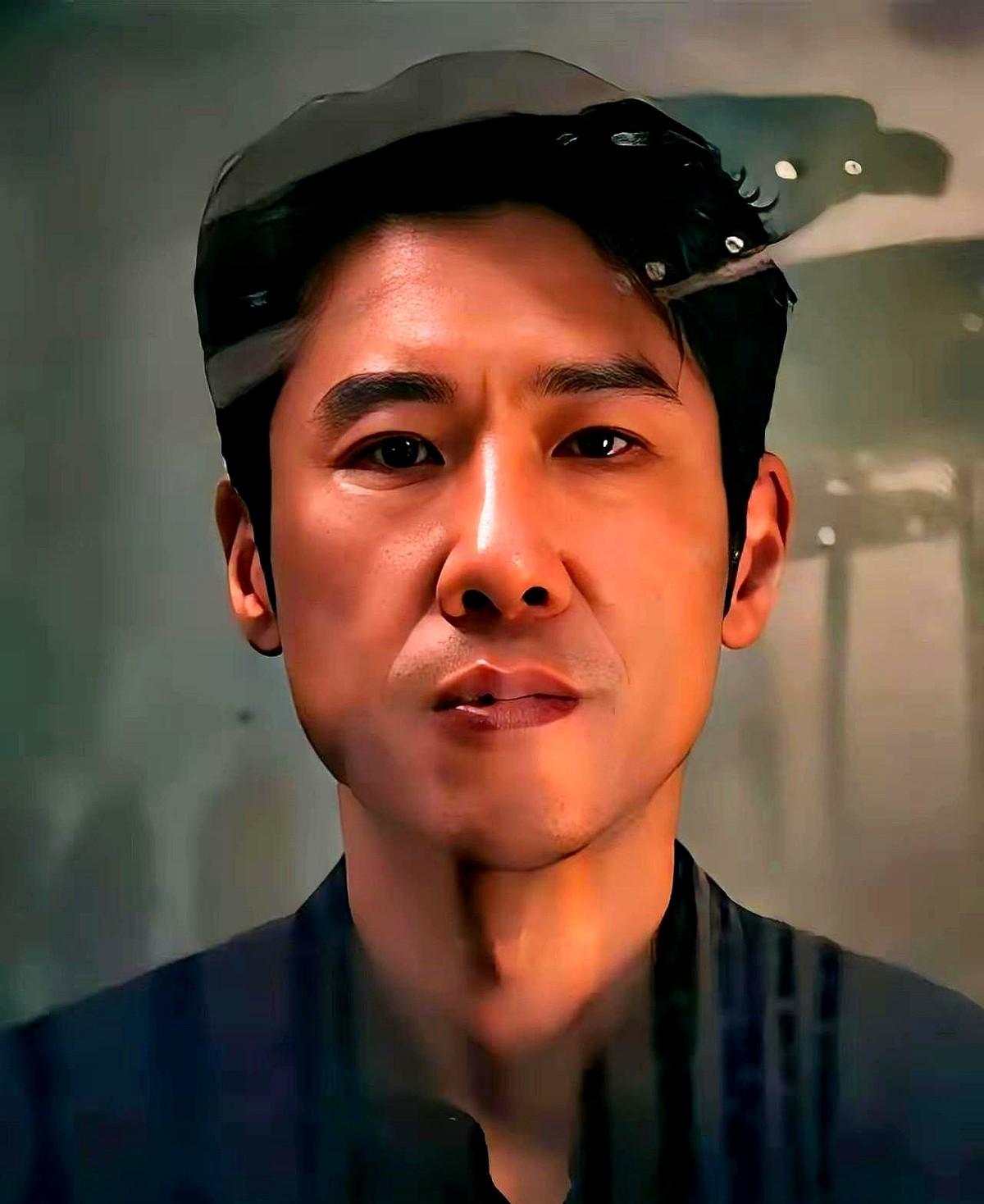 星二代拿大奖不靠爹妈，硬生生把自己熬成了双料男配。2026年8月10日晚的北
