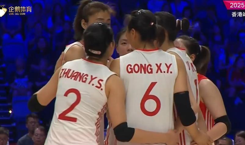 吴梦洁一锤定音！中国女排3：2保加利亚，吴梦洁31分、九连发，唐欣单局8分！北