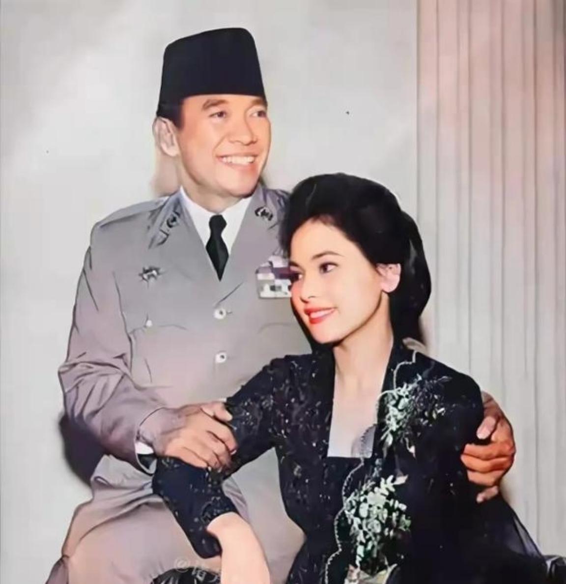 1959年，印尼总统苏加诺访日，知道他好色，日本特意安排19岁的艺伎七保子与他见