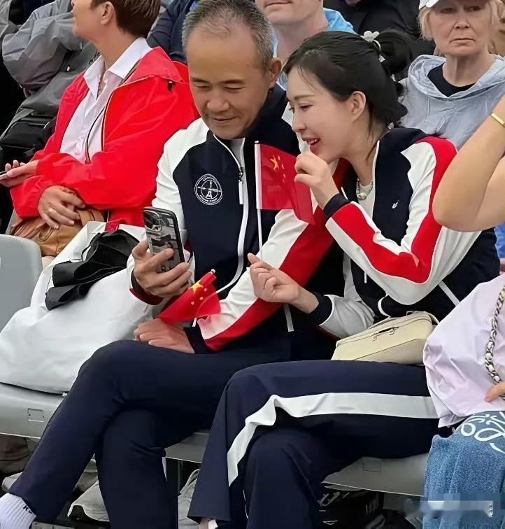 王石好歹也是商业大佬，怎么样的美女没见过，怎么就栽在她手里了？