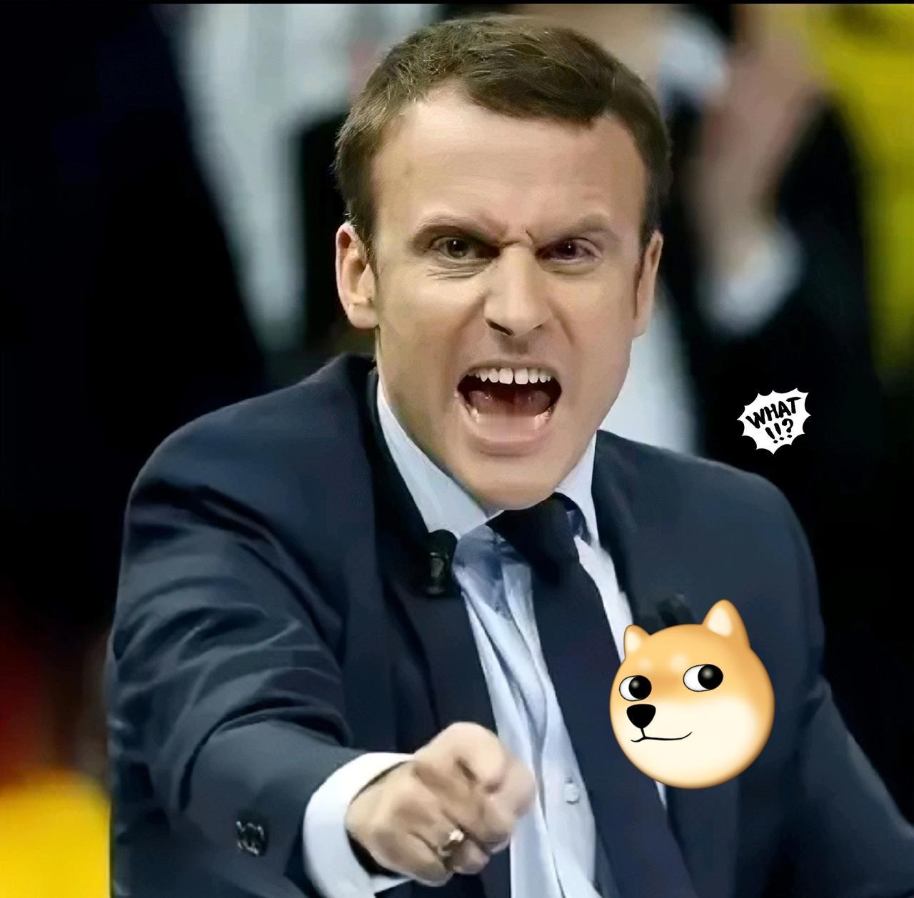 这马克龙变脸的速度，简直比翻书还快！前脚刚从咱们这儿笑着离开，后脚就在12月