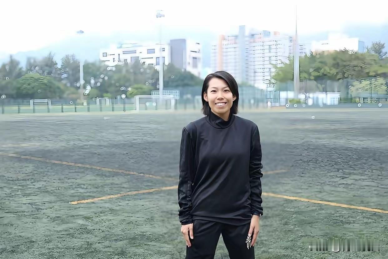 不查不知道，越查越让人深思。陈婉婷这事儿确实有意思，一个中国女足教练被西班牙