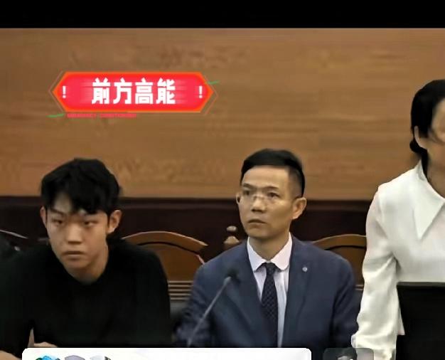 李老师上央妈12套！这镜头一出来多少人跟着热血沸腾！一直为打拐奔走的他，早就