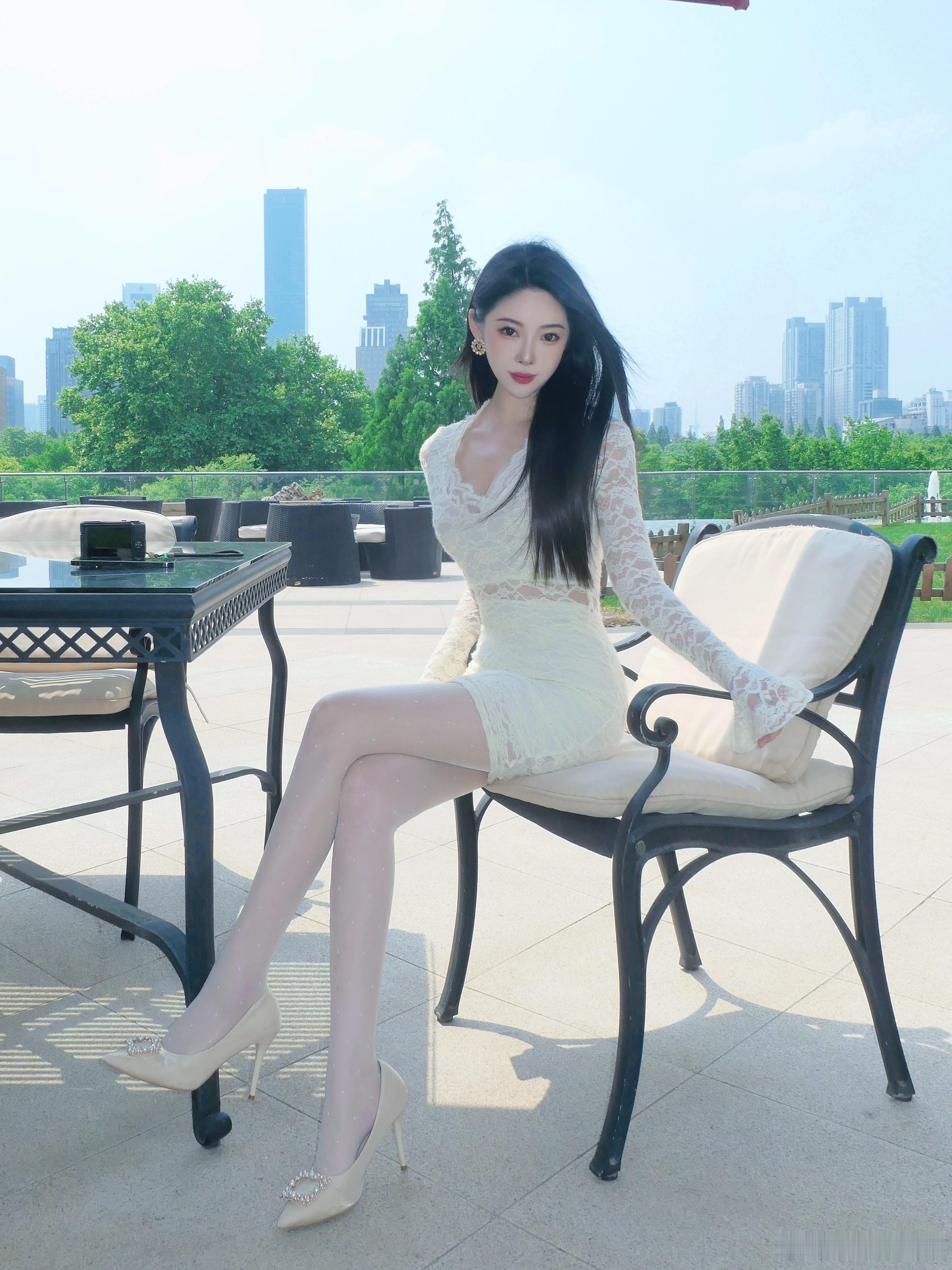 又是艳阳天☀️🦢​​​
