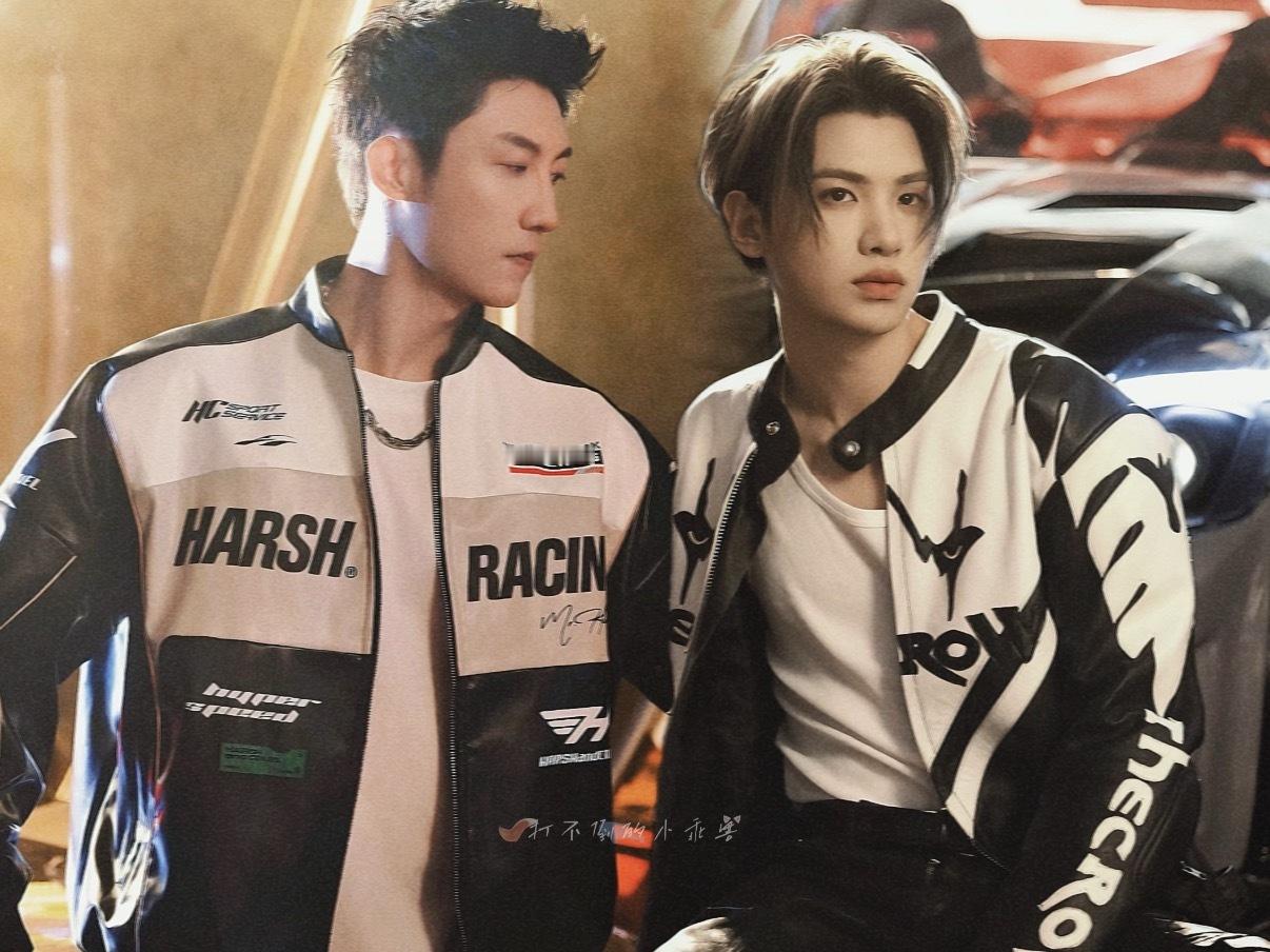 黄景瑜王玉雯咋认识的啊，王子奇介绍的吗😳他俩共同好友就是王子奇黄明昊俩人吧😱