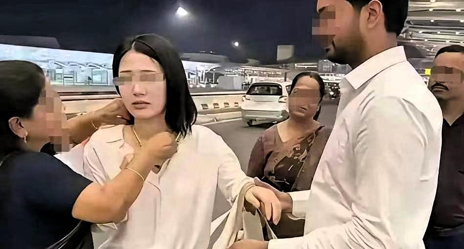 江苏一姑娘这波操作，真够魔幻的。千挑万选带回个外籍男友，本以为是跨越文化的浪漫