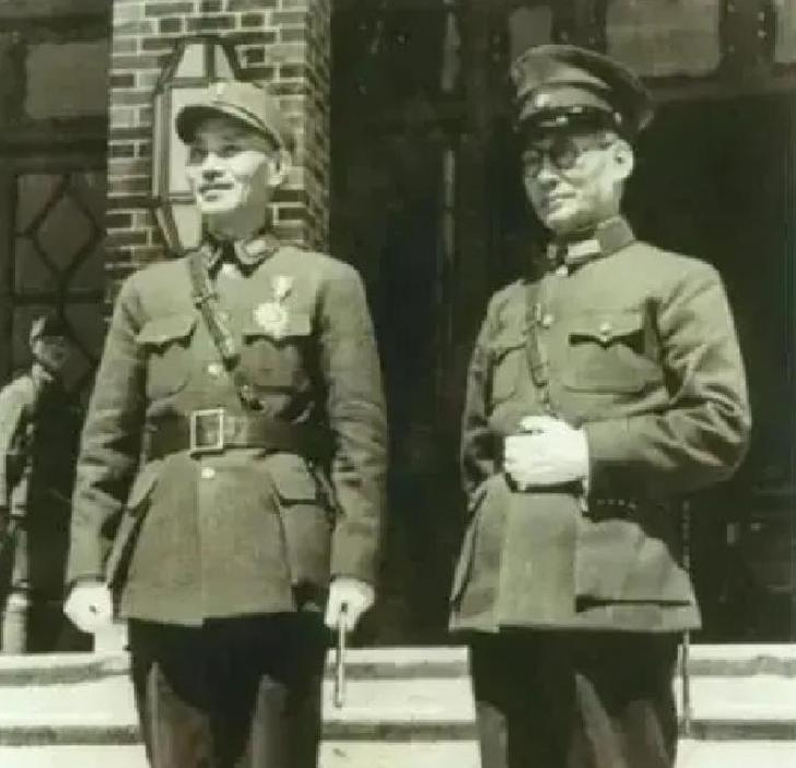 1947年7月，国民党上将龙云的儿子龙绳祖在南京火车站被宪兵抓走，龙云四处求助，