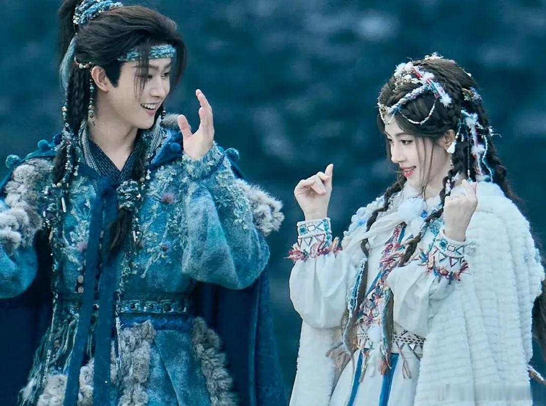 事实证明造型好看留不住观众《月鳞绮纪》昨天热度跌到9000以下，今天周末涨了一点