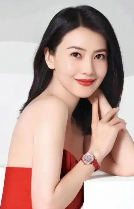 高圆圆直言90%社交是消耗精力有限难分给多人