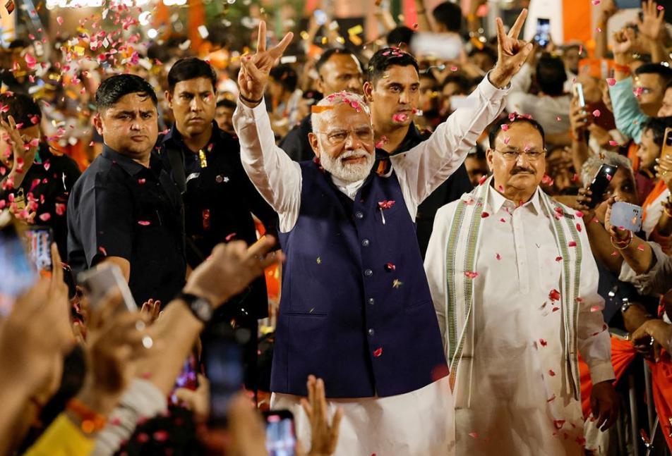 印度费劲心思占藏南60年，没尝甜头，反把自己套进“花钱遭罪”的死循环里！