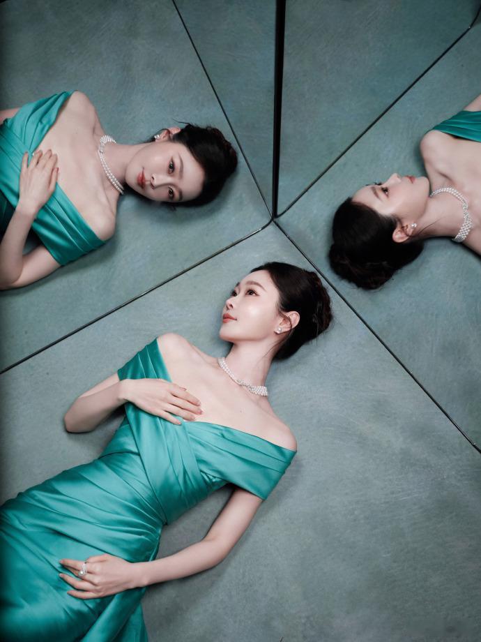 宋轶微博之夜祖母绿公主宋轶微博之夜祖母绿公主造型真的是太让人觉得惊艳了呀，往那