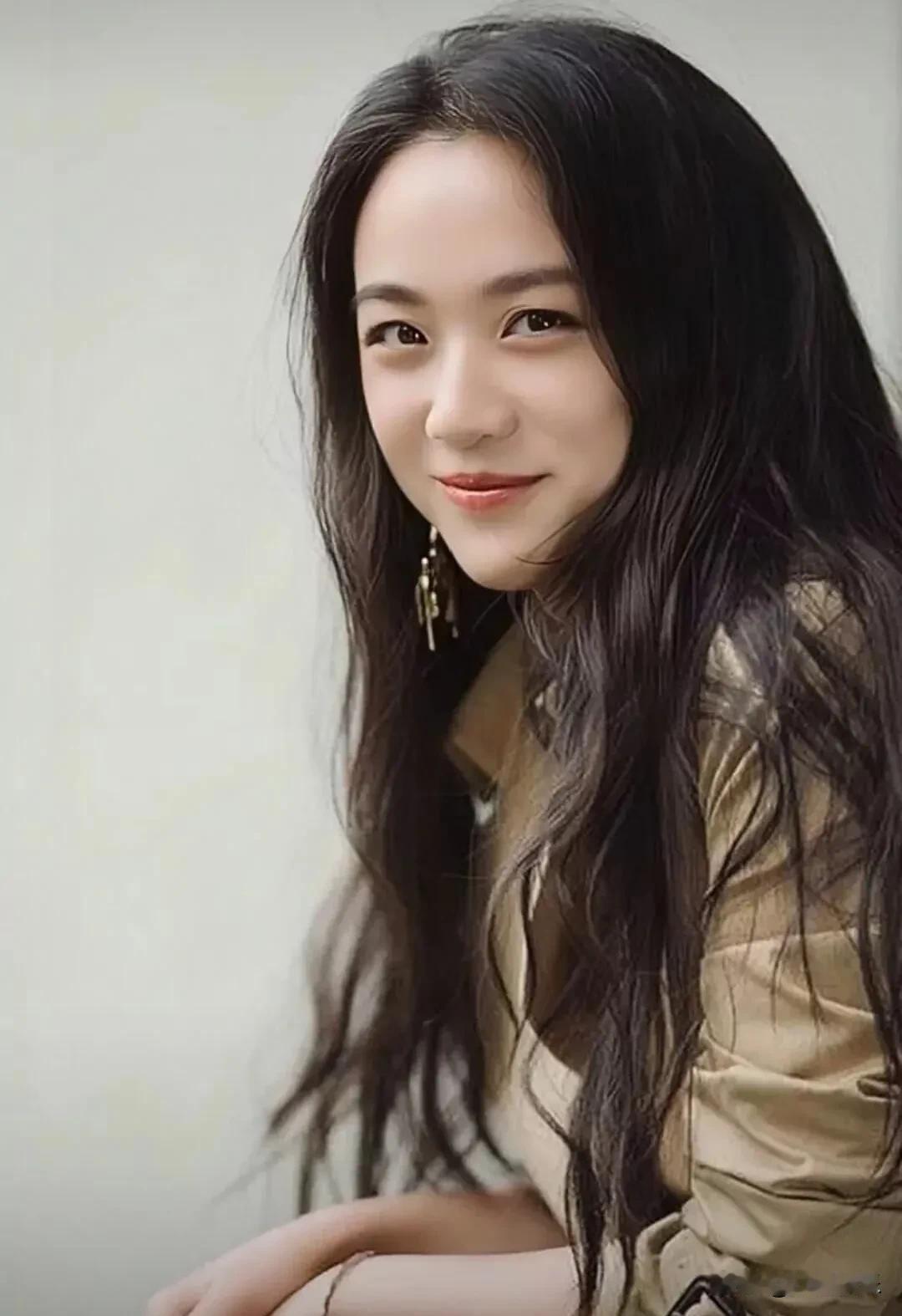 汤唯46岁二胎得子！从《色戒》被封杀到儿女双全，李安19年前那句话终于应验了