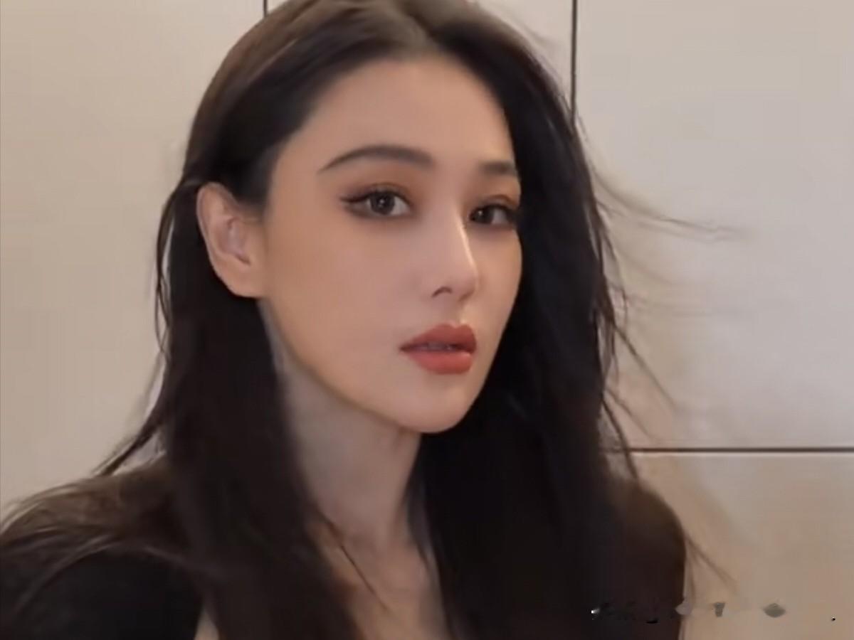 何捷终于坦白：我娶张馨予，从来不是因为颜值娱乐圈的爱情大多始于颜值、陷于流量，却很难熬过岁月平淡。但