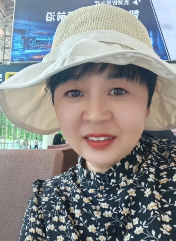 我感觉我老公老的太快了，我都没感觉我自己老，老公只比我大两岁。我老公刚过50岁，