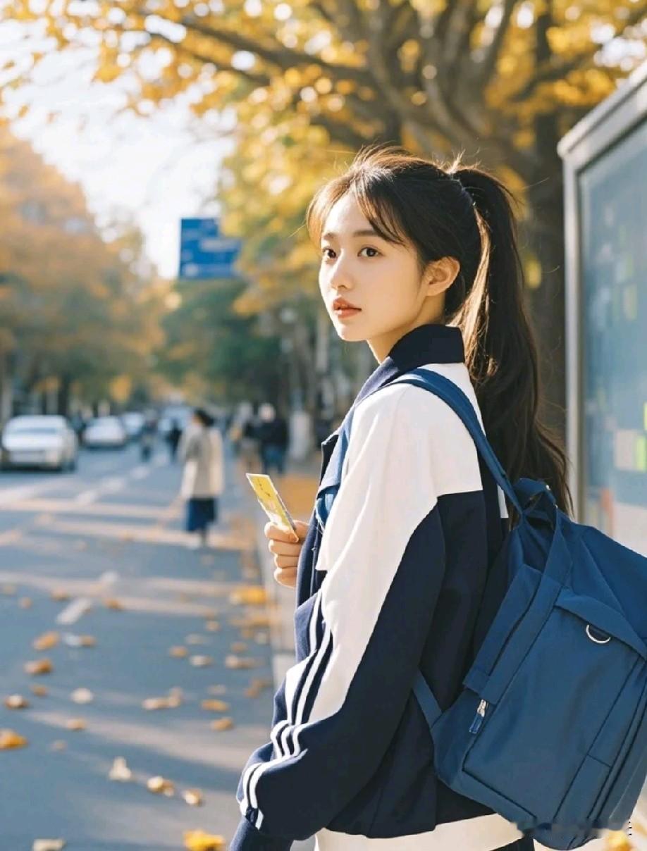 退休老教师说：一个高中生，如果你发现孩子某一天开始，起床后要花很长时间捯饬自己