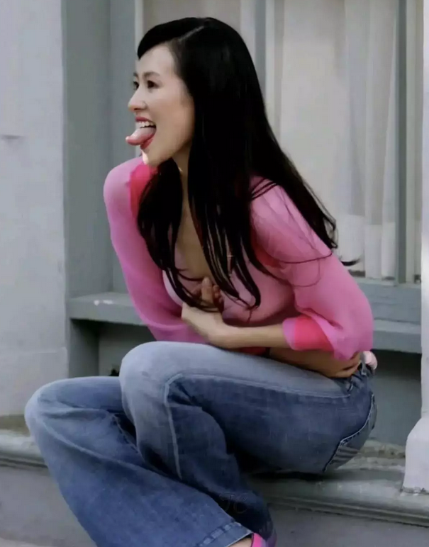 章子怡，她为什么这样拍照？