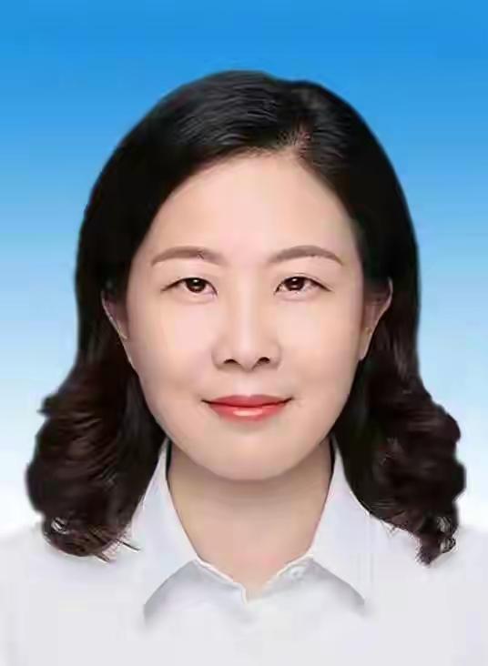 刘芝茵是珠海市斗门区原副区长，只是一个处级干部，而且还不是主官，应该属于小苍蝇之