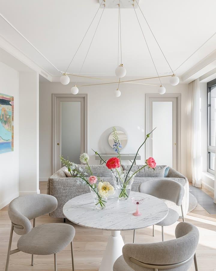 72平米公寓，简约布局+充足采光，小户型也能拥有大视野的舒适感。简约现代装修特点