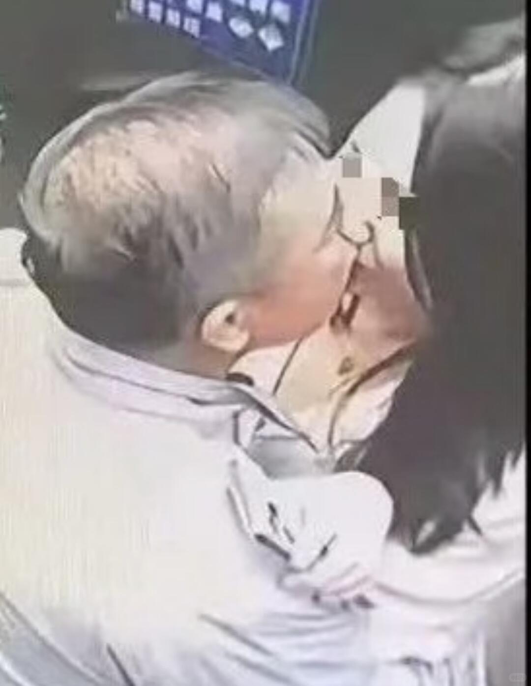 网传“电梯一吻亏掉230亿”完整始末这件事指胜宏科技董事长陈涛电梯亲密视频
