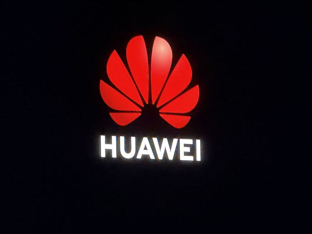 任正非重申华为不造车任正非再次强调华为不造车，核心就一句话：华为要的是整个