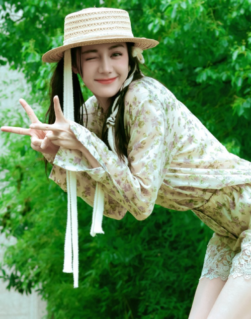 我们就像是星空下彼此认领的两颗星球