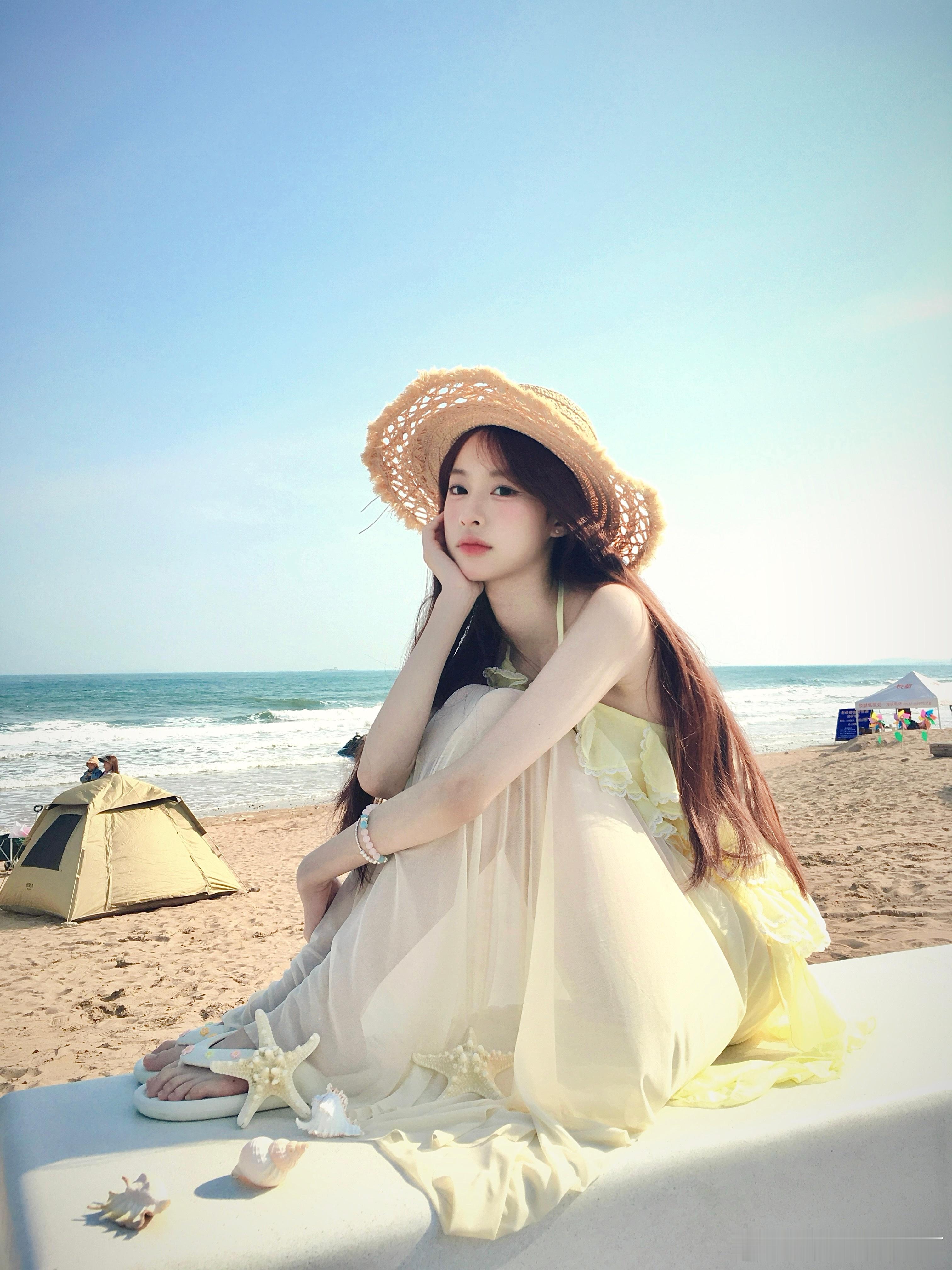 𓇼𝐼𝑠𝑙𝑎𝑛𝑑☆₊⋆🐚𓈒𓂂𓏸🐋💛​​​