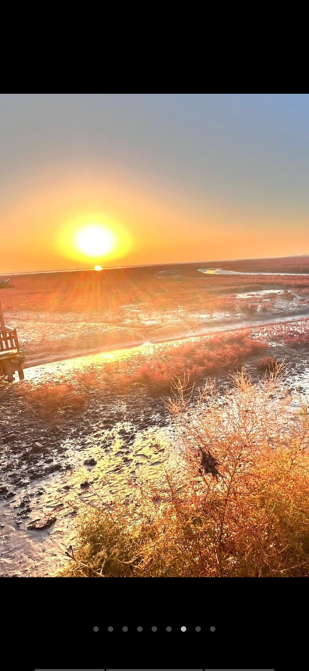 父母有时糊涂、自私且处事不公，但老天不会如此。一户人家有兄弟三人，老大、老二和