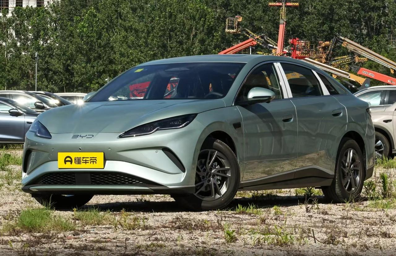 最近后台老有朋友问：“博主，我看二手平台上7万多就能拿下一辆海豹06EV，是不