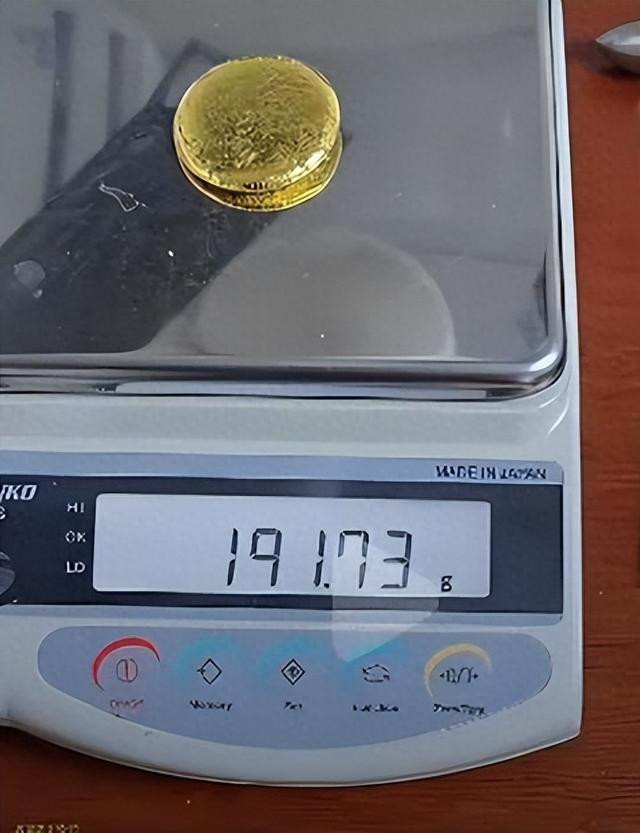 男子用SIM卡炼出191克黄金冲上热搜，当事人回应