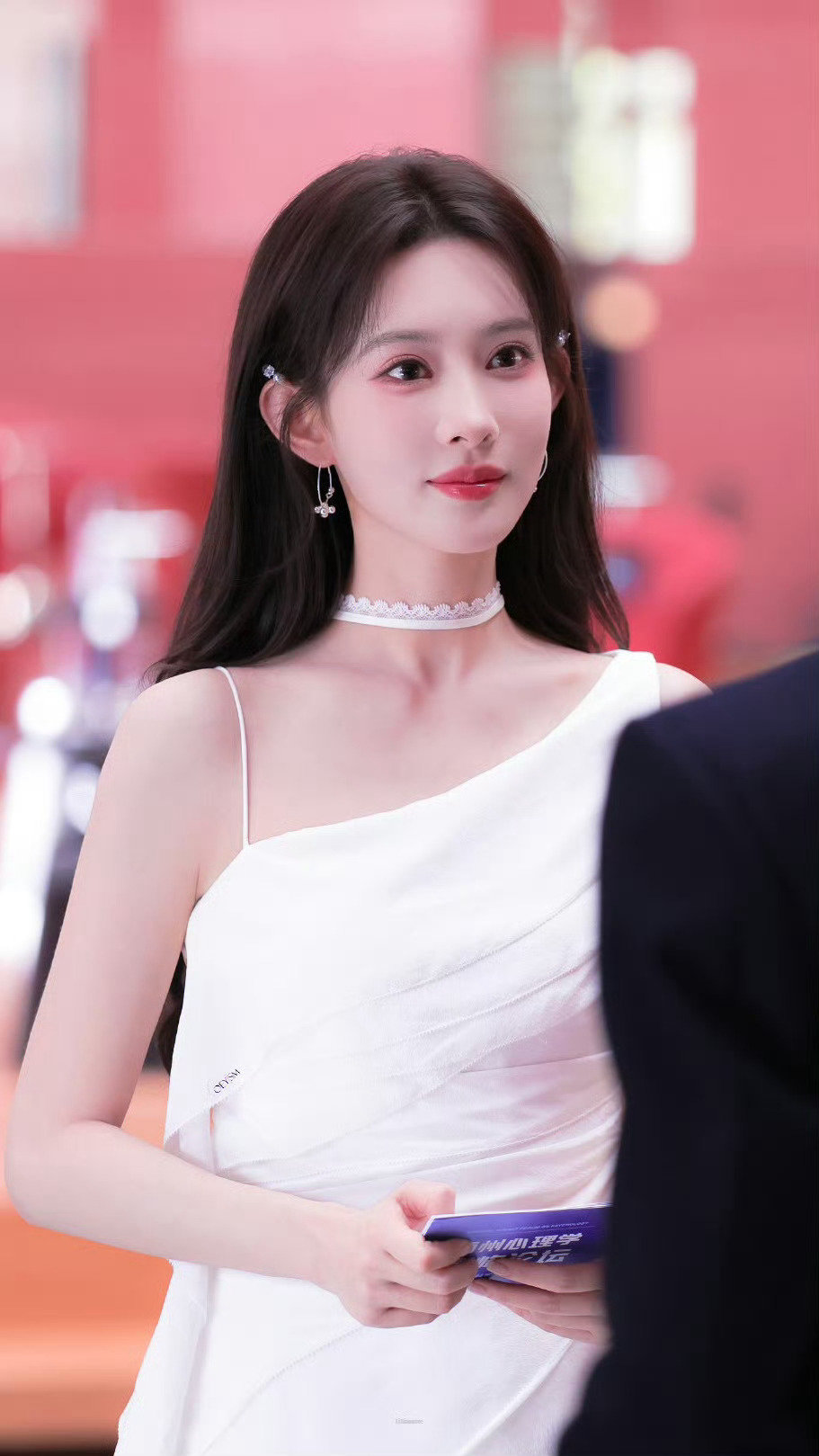#孟子义##向全世界安利孟子义#种下了一朵朵，恋人怀中樱花草​